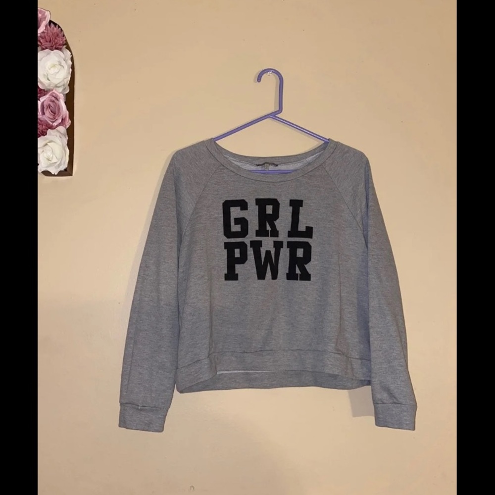 GRL PWR crop sweater